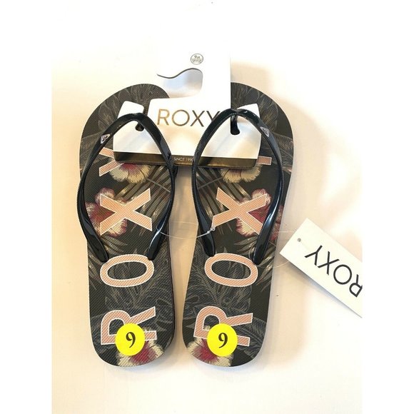 Roxy Shoes - ROXY Women'sFlip Flop *3/$20 Sale*